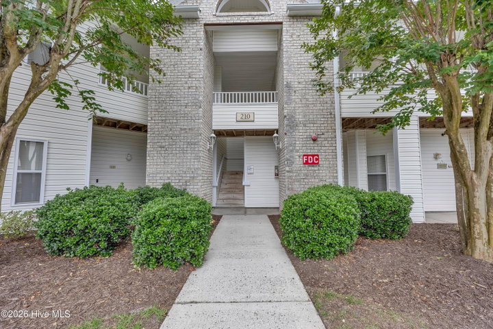 210 Fullford Lane 103 image