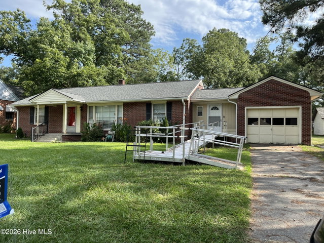 1219 W Thomas Street, Rocky Mount, NC 27804