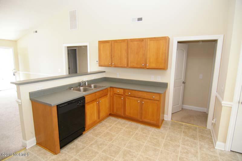 2604 Saddleback Drive A, Winterville, NC 28590 — photo 3