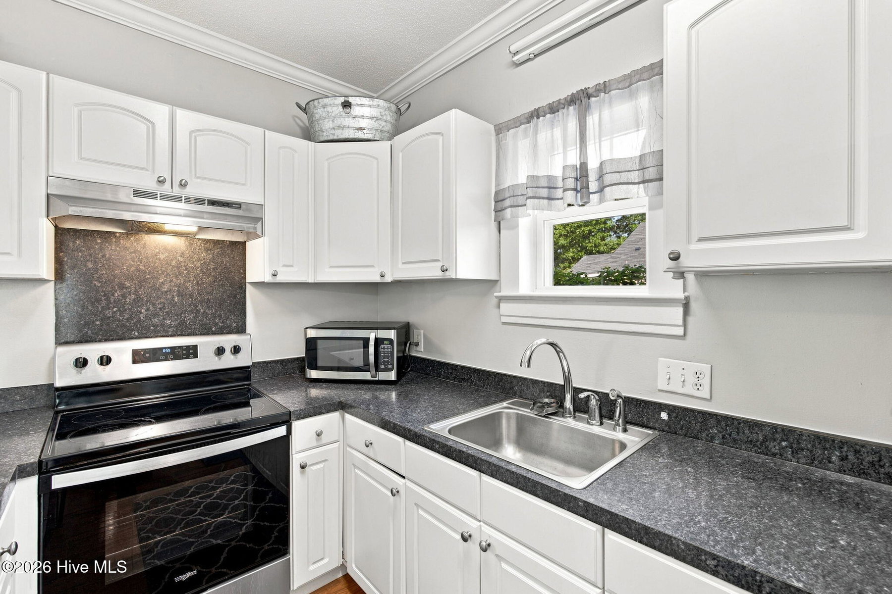 3314 North Green Street, Farmville, NC 27828 — photo 4