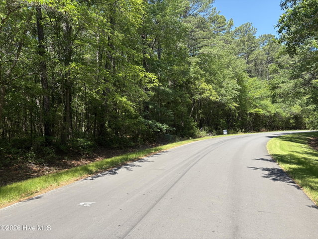 1411 15 Forest Acres Drive, Greenville, NC 27834 — photo 2