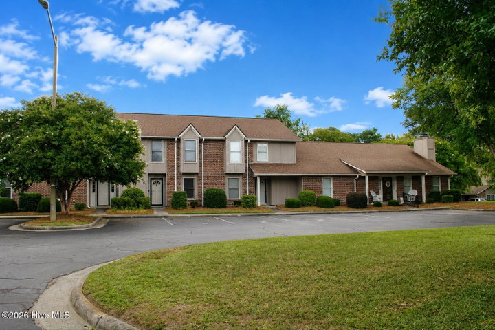 1861 Quail Ridge Road D, Greenville, NC 27858
