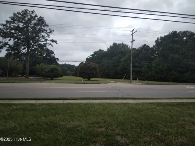 1149 N North Road Street, Elizabeth City, NC 27909