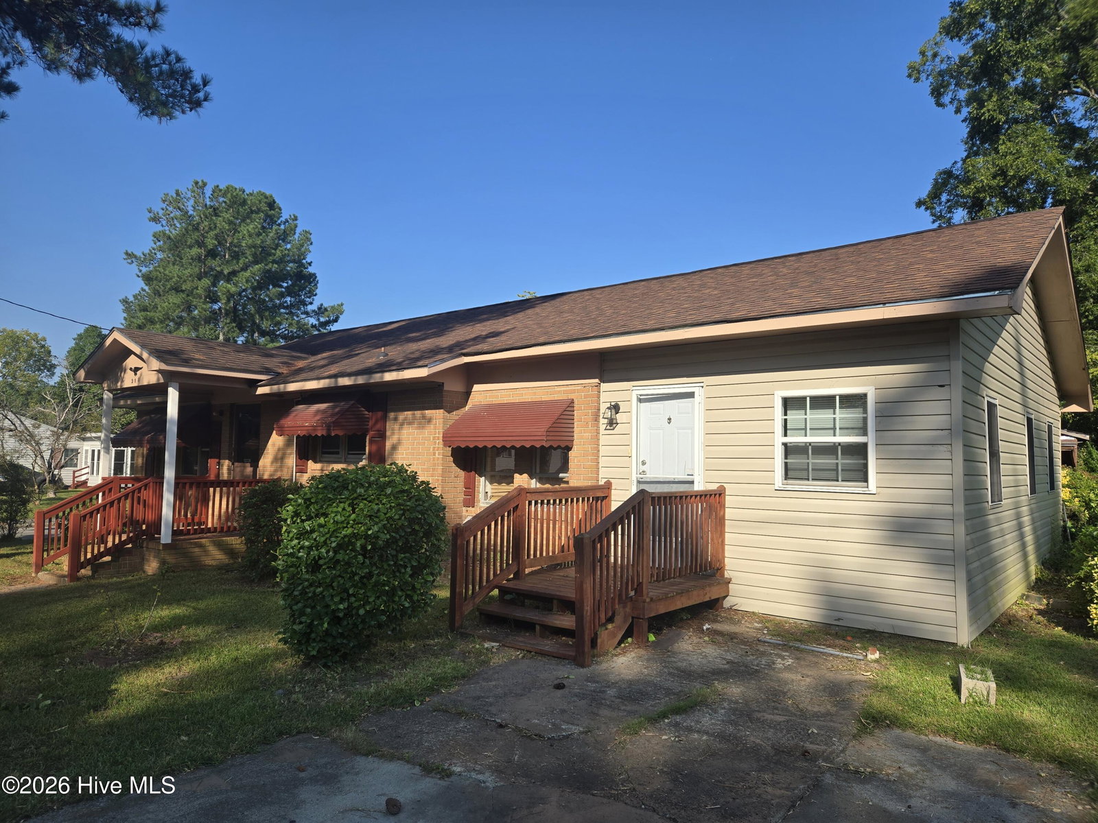 208 Center Street, Williamston, NC 27892 — photo 4