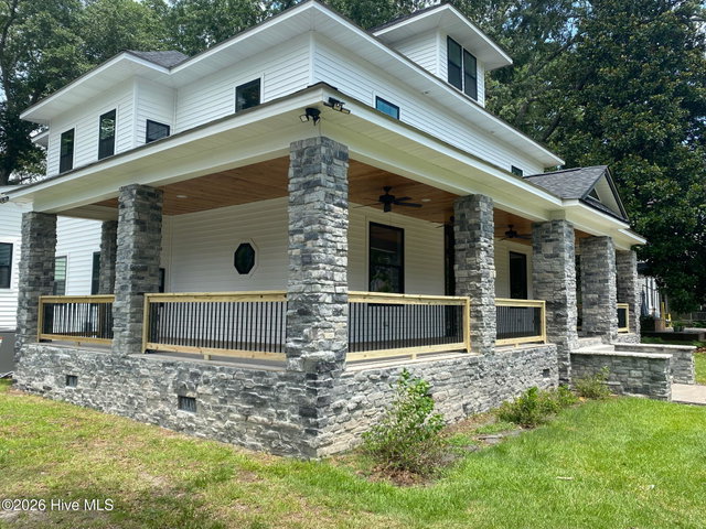363 W Third Street, Ayden, NC 28513 — photo 2