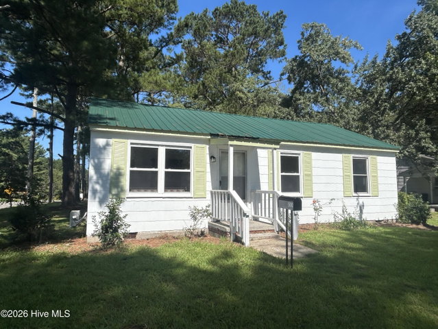 500 House Avenue, Scotland Neck, NC 27874