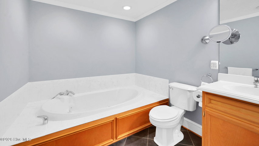 141 E Longmeadow Road, Greenville, NC 27858 — photo 27