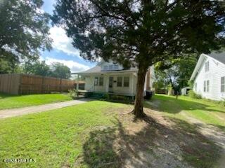 411 E Baker Street, Tarboro, NC 27886 — photo 2