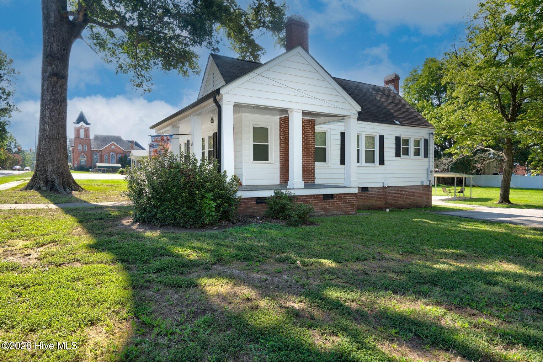 213 N Walnut Street, Spring Hope, NC 27882 — photo 2