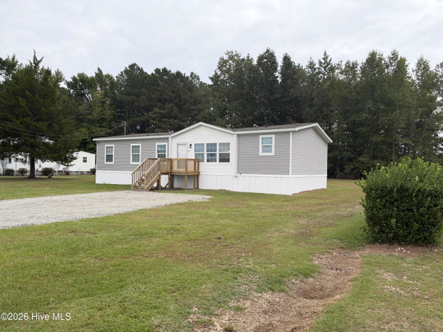3189 Roy Beach Road, Oak City, NC 27857