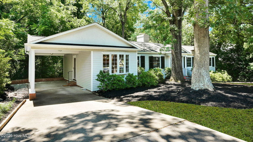 141 E Longmeadow Road, Greenville, NC 27858 — photo 1