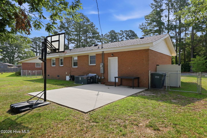 4114 Edgewood Drive, Ayden, NC 28513 — photo 6