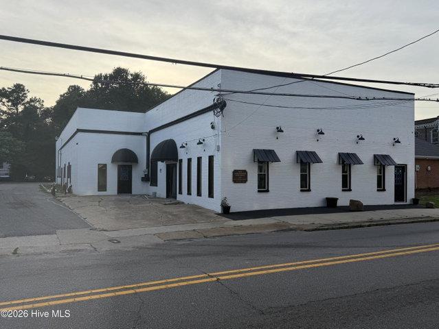 305 S Road Street, Elizabeth City, NC 27909