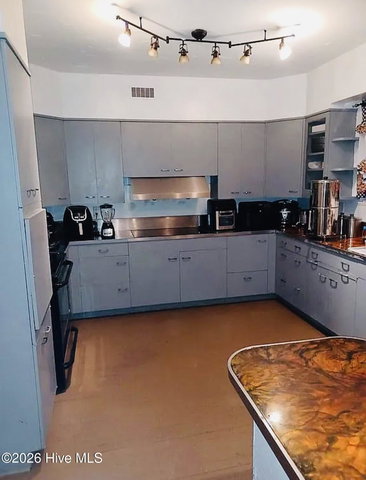 1001 W Main Street, Williamston, NC 27892 — photo 10