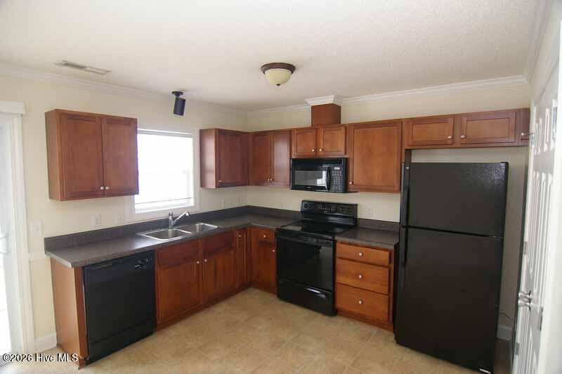 4230 Dudleys Grant Drive B, Winterville, NC 28590 — photo 4