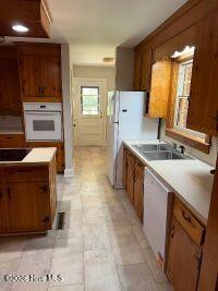 405 S Broad Street, Robersonville, NC 27871 — photo 3