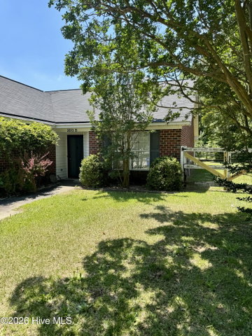 2613 Richard Drive B, Greenville, NC 27834 — photo 2
