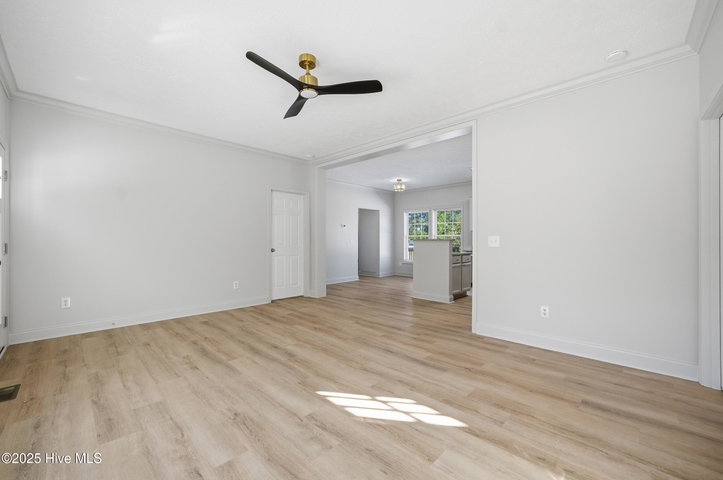 154 Lovers Lane, Elizabeth City, NC 27909 — photo 5