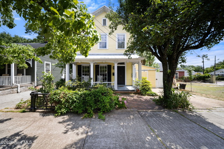 106 Castle Street image