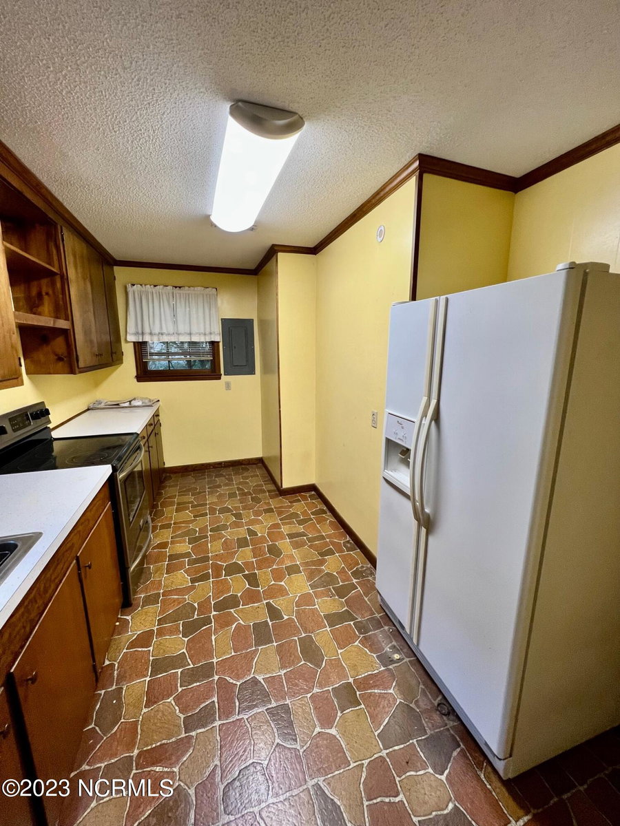 3591 E Wilson Street, Farmville, NC 27828 — photo 4