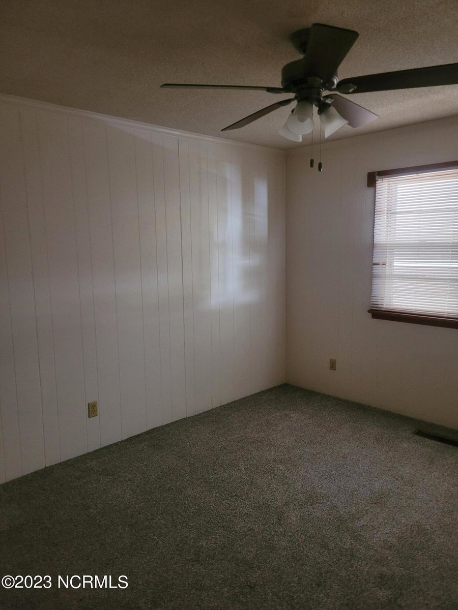 1313 Lincoln Street B, Elizabeth City, NC 27909 — photo 3