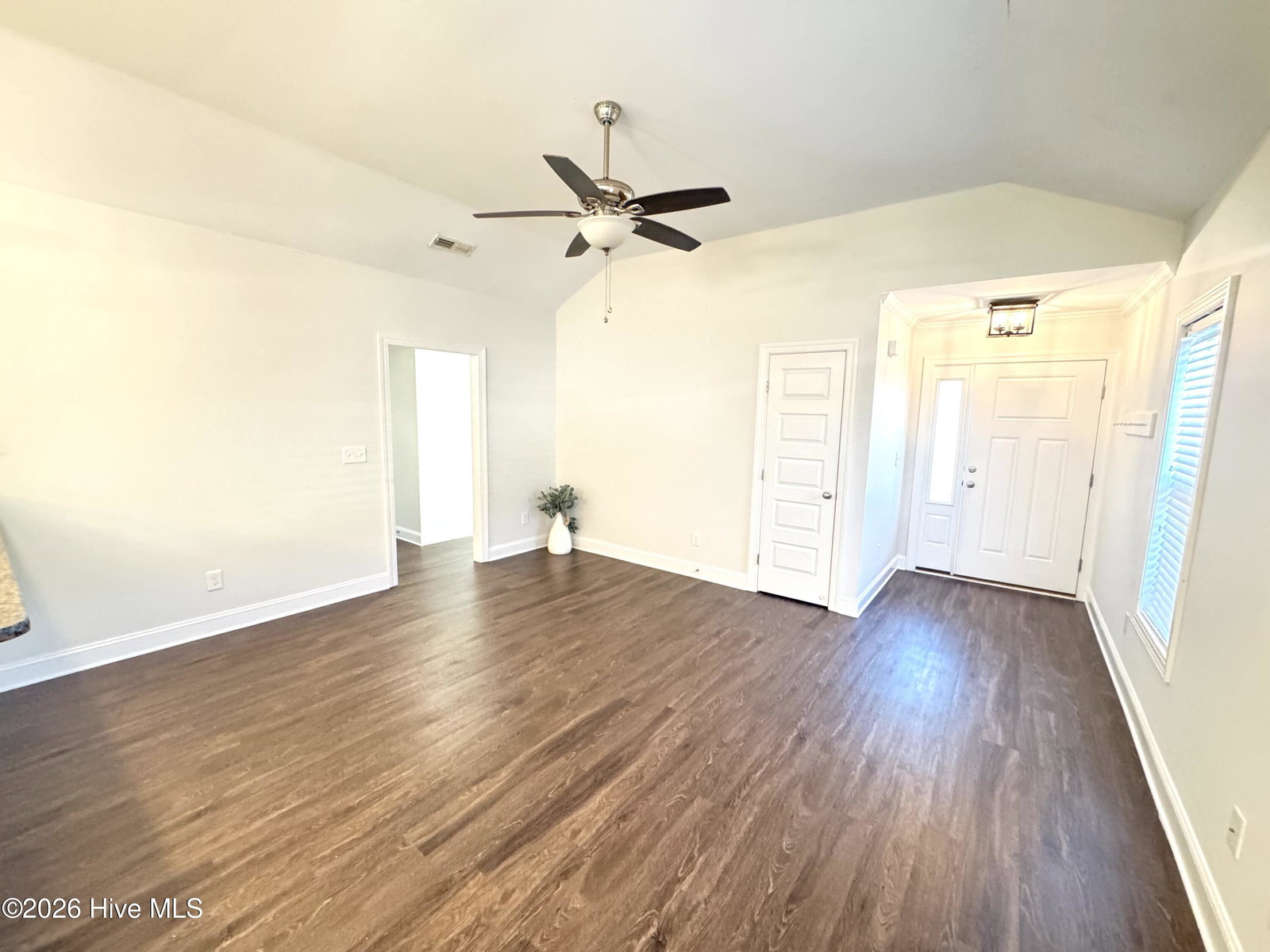 733 Seneca Court, Winterville, NC 28590 — photo 4