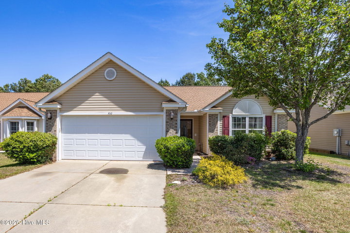 910 Elderberry Lane SW image