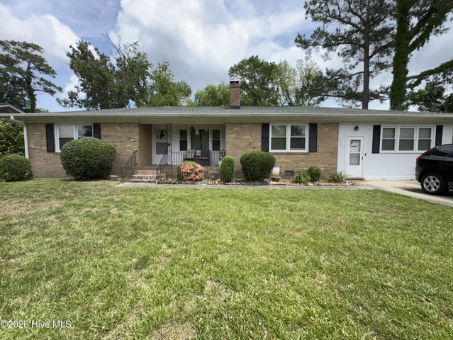 1716 Crescent Drive, Elizabeth City, NC 27909