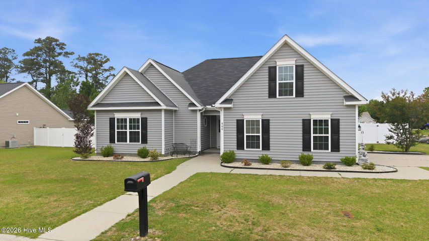600 Rockland Drive, Greenville, NC 27858 — photo 2