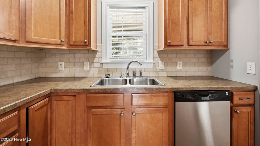 618 Broadmoor Court, Grimesland, NC 27837 — photo 16