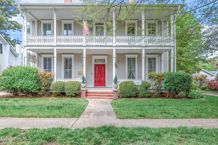 116 W Queen Street, Edenton, NC 27932 — photo 1