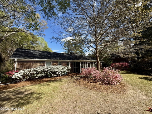 903 E Woodlawn Drive, Williamston, NC 27892 — photo 10