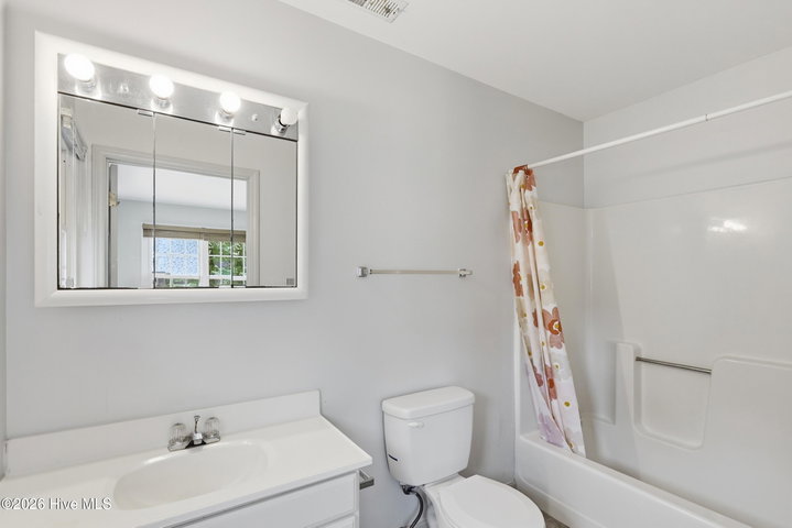 1516 Candlewick Drive, Greenville, NC 27834 — photo 32