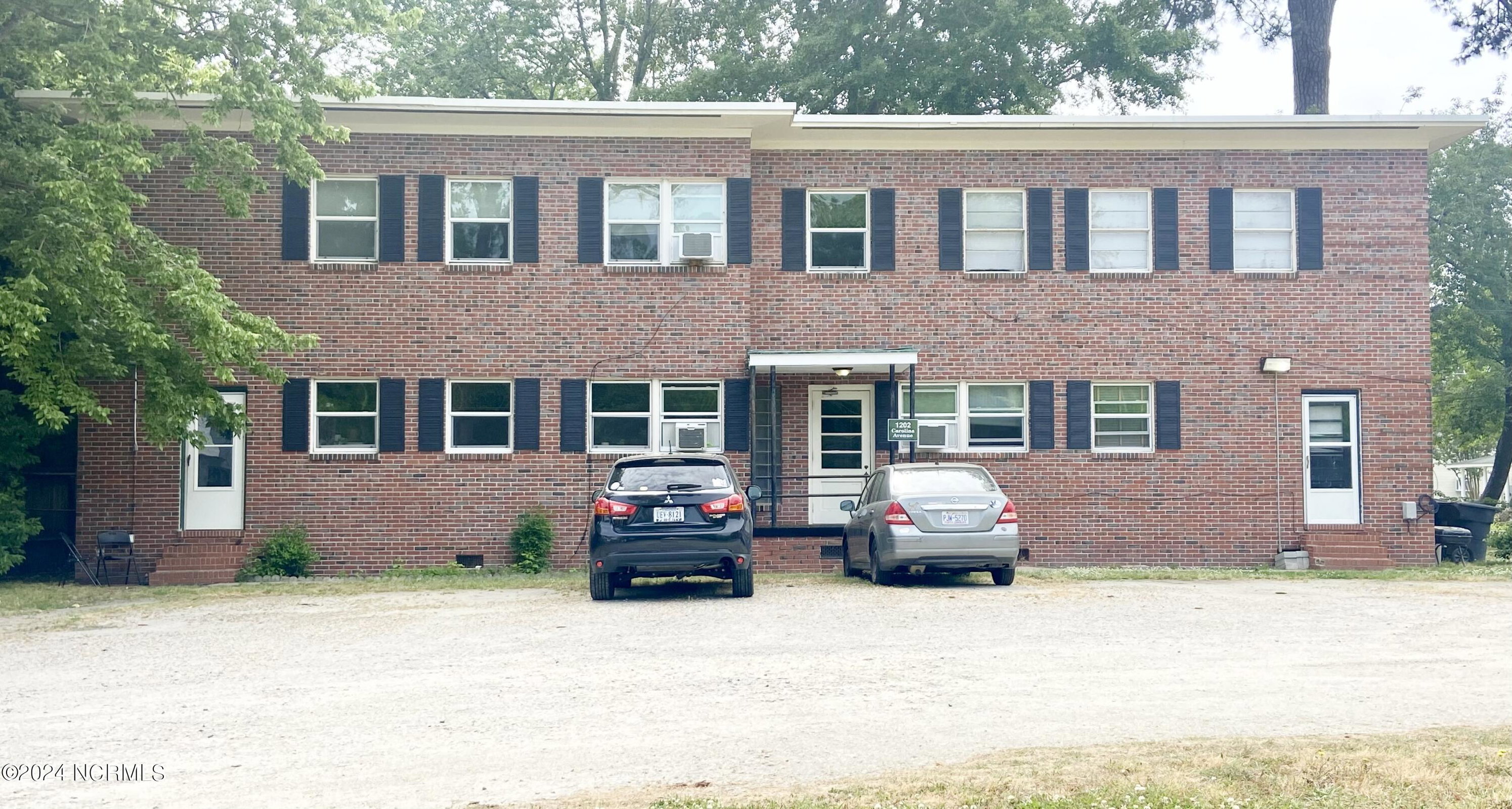 1202 Carolina Avenue 1, Elizabeth City, NC 27909 — main photo