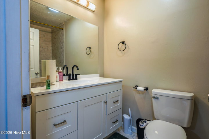 126 Oakmont Drive 9, Greenville, NC 27858 — photo 6