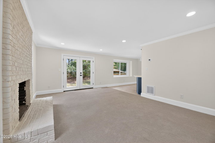 208 Dupont Circle, Greenville, NC 27858 — photo 7