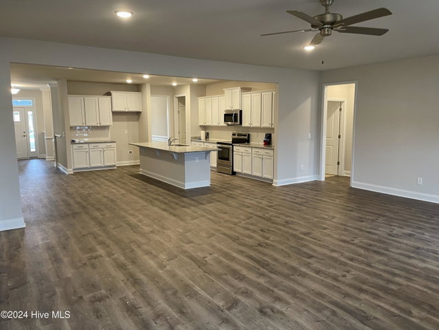 175 Seashore Street, Grimesland, NC 27837 — photo 7