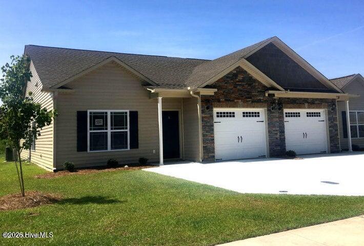 2301 Sweet Bay Drive B, Greenville, NC 27834