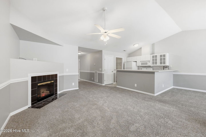 2225 Locksley Woods Drive F, Greenville, NC 27858 — photo 6