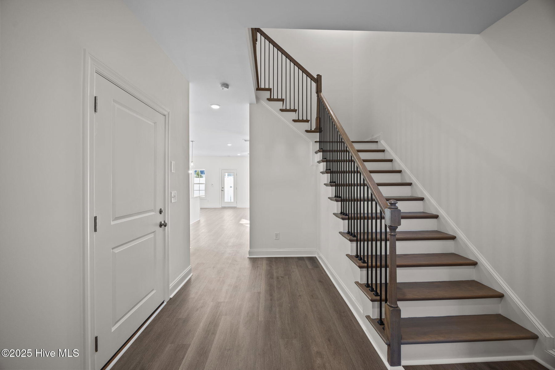 2001 Newbury Way D, Greenville, NC 27834 — photo 3