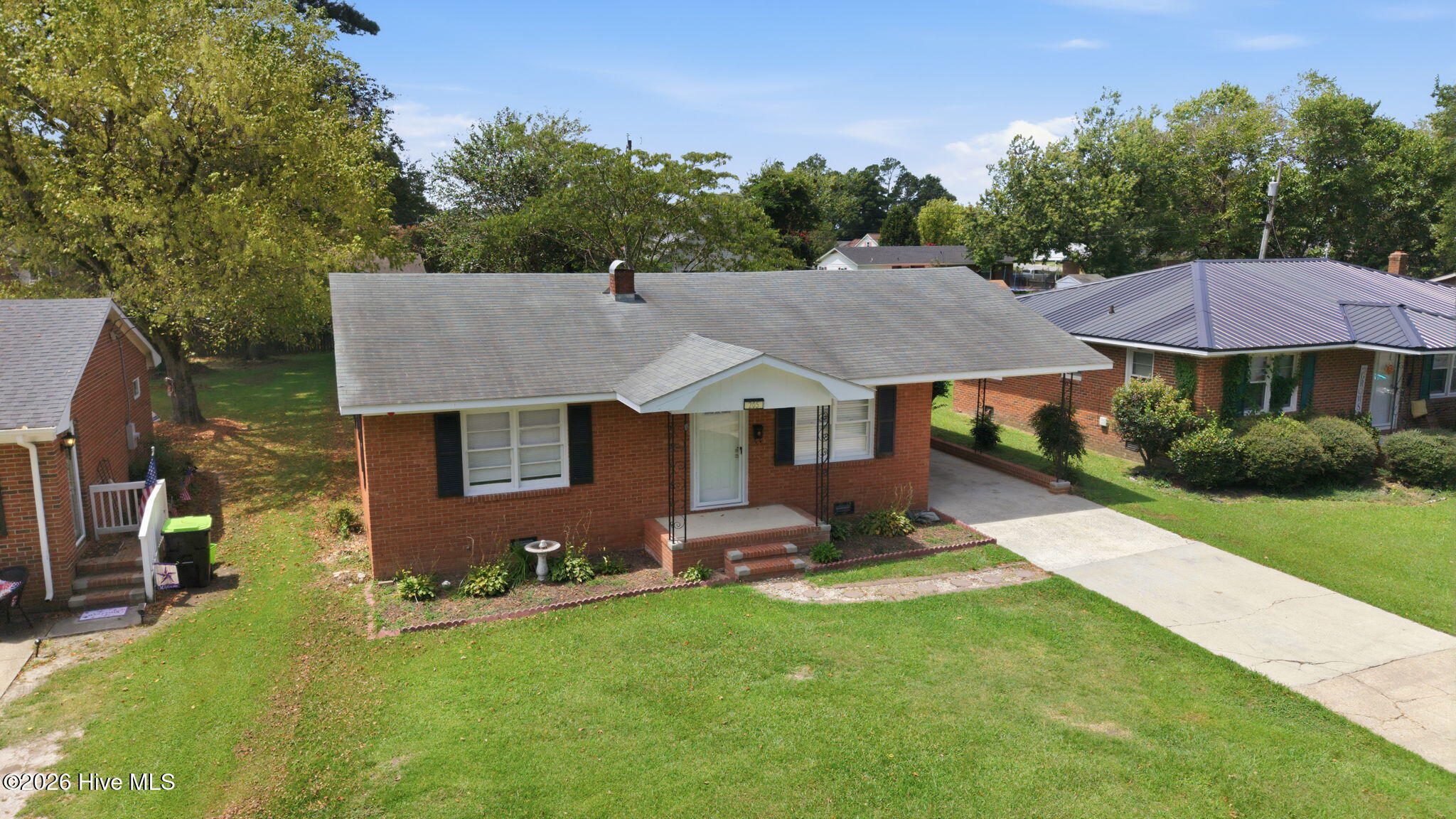 205 N Edgewood Avenue, Williamston, NC 27892 — photo 3