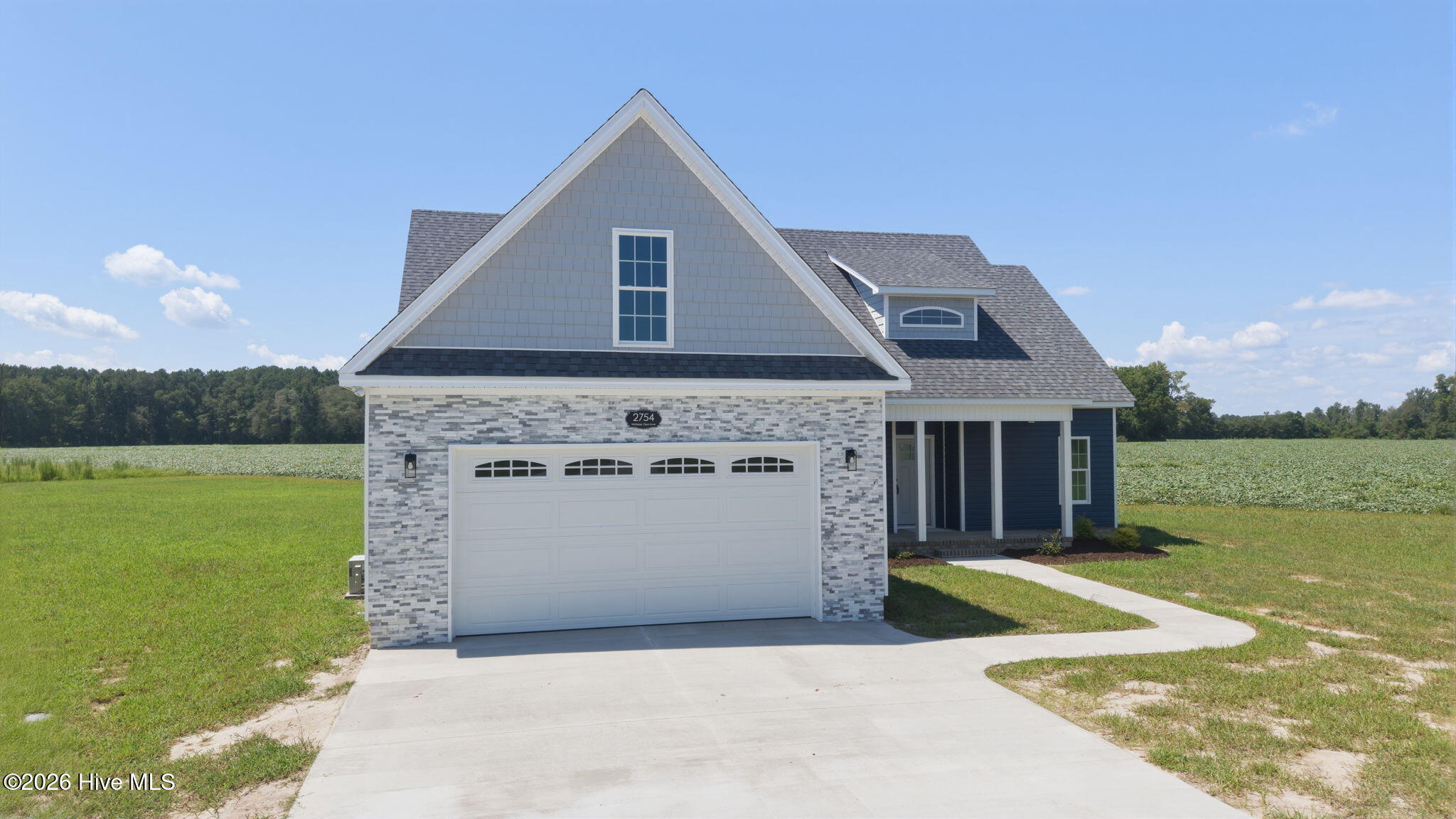 2754 Whitaker Glen Drive, Farmville, NC 27828 — photo 2