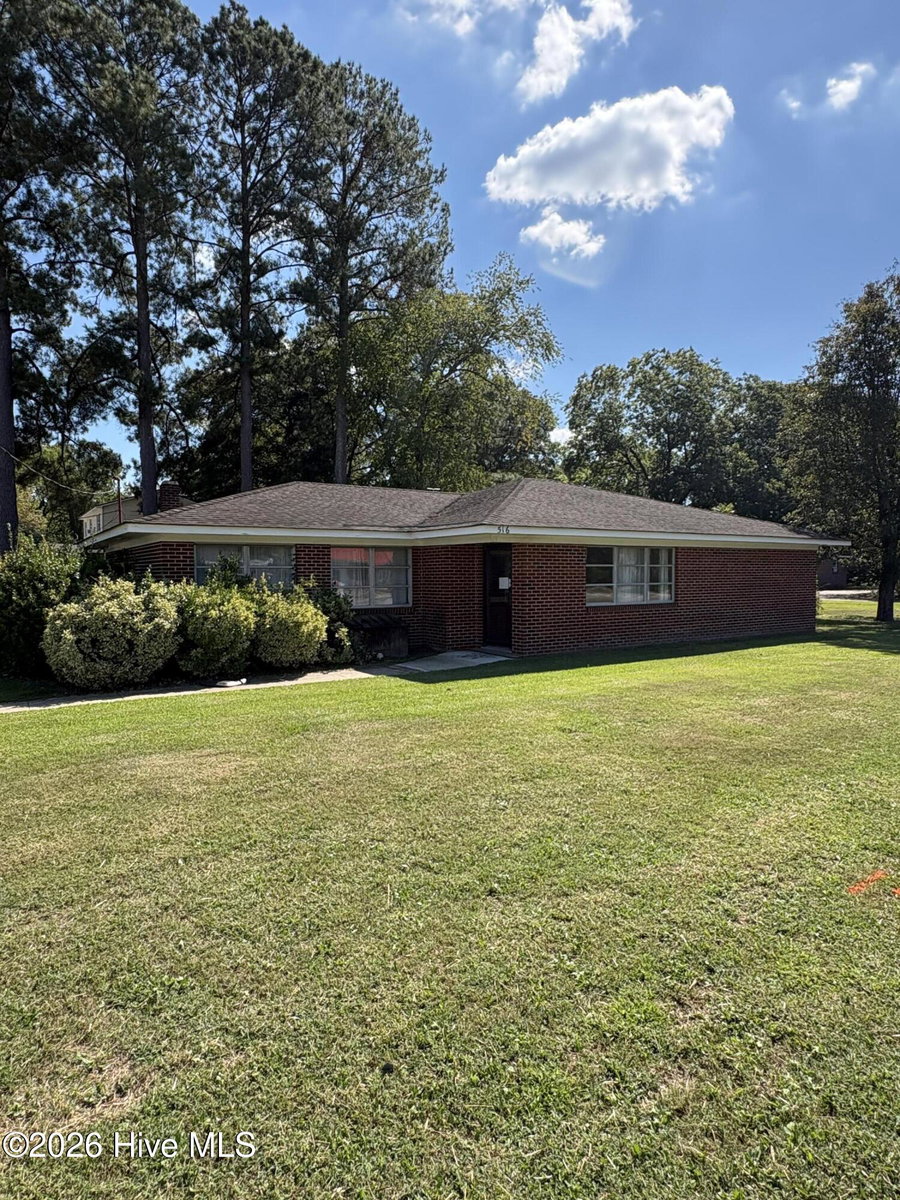 516 N Academy Street, Ahoskie, NC 27910 — photo 2