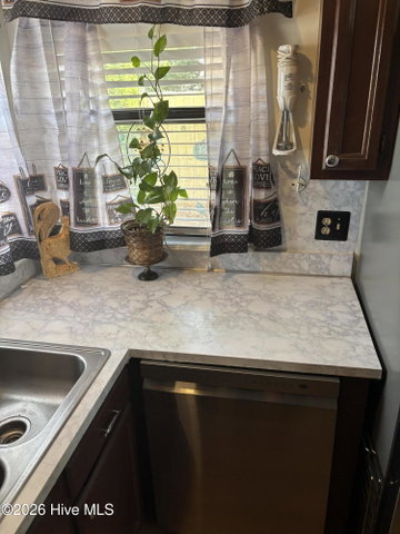 200 Rollins Drive 18, Greenville, NC 27834 — photo 12