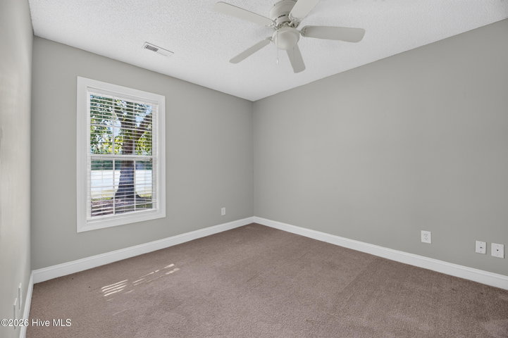 2552 Saddleback Drive B, Winterville, NC 28590 — photo 23