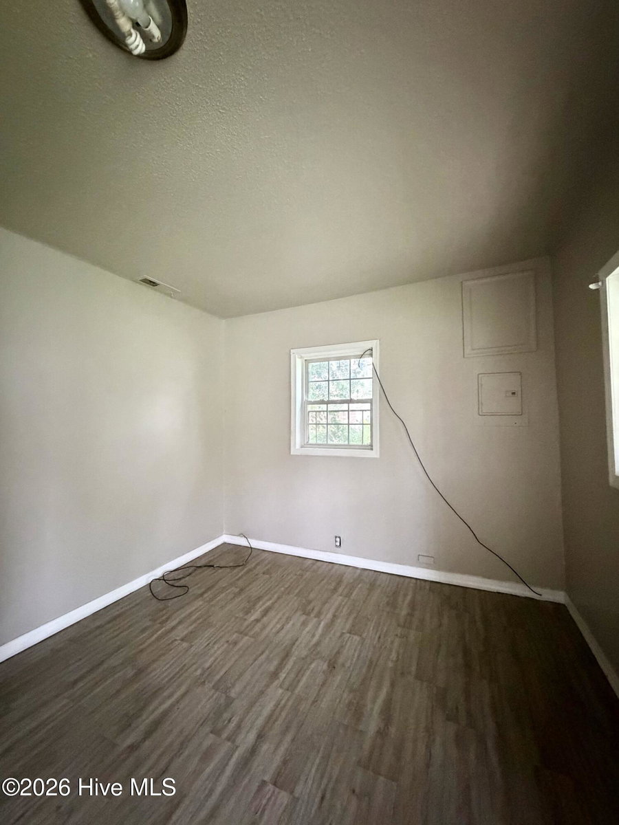 207 E Peterson Street, Edenton, NC 27932 — photo 3
