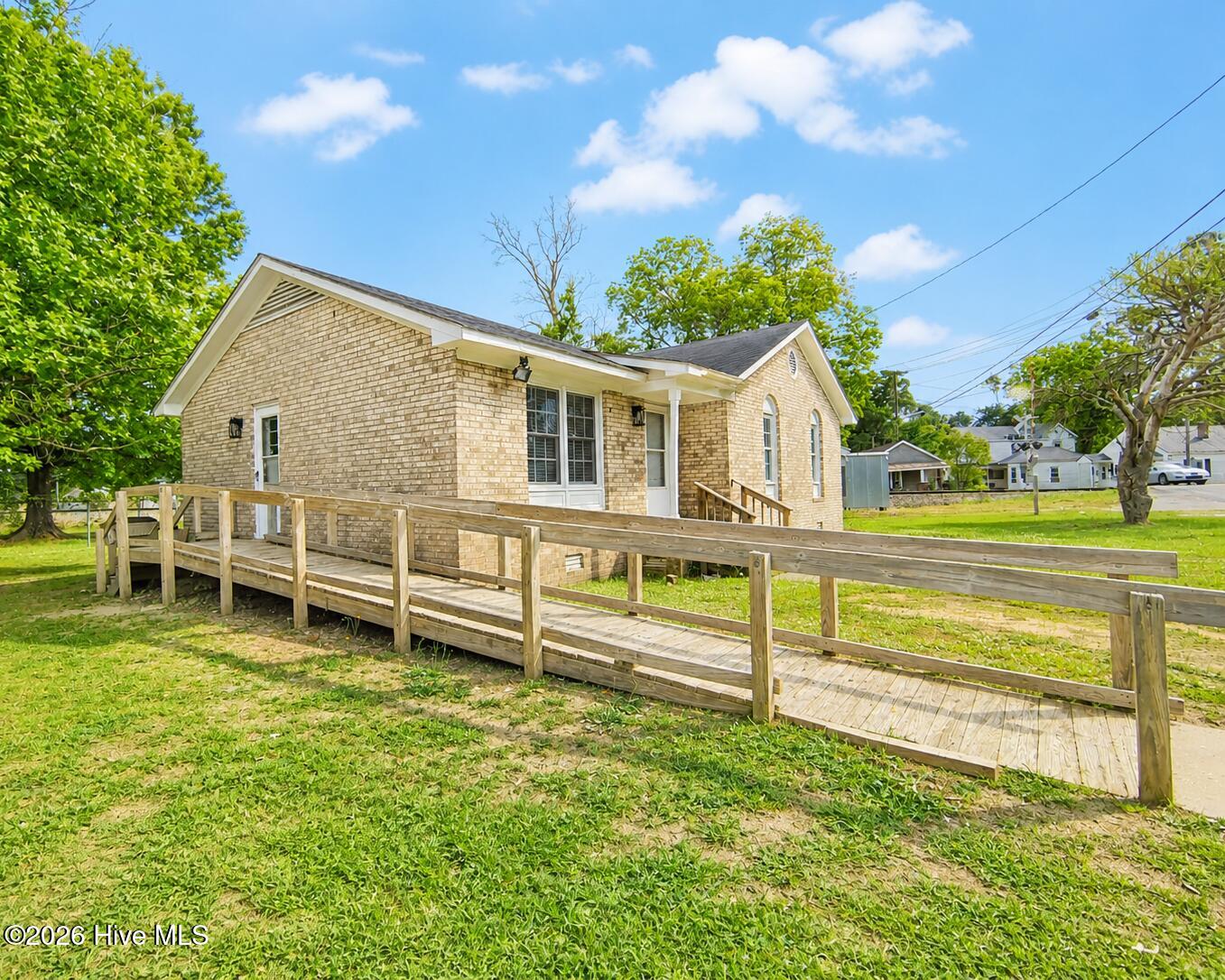 3649 S Walnut Street, Farmville, NC 27828 — photo 2