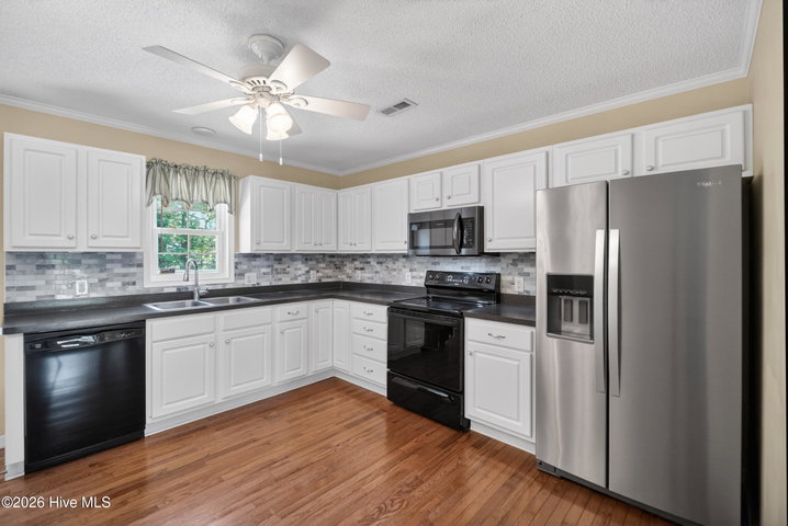 402 Betty Drive, Elizabeth City, NC 27909 — photo 8