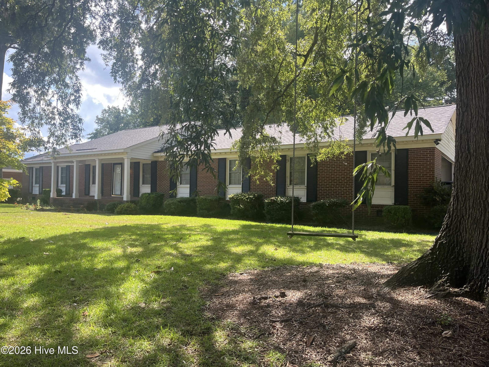 100 Churchside Drive, Greenville, NC 27858 — photo 2
