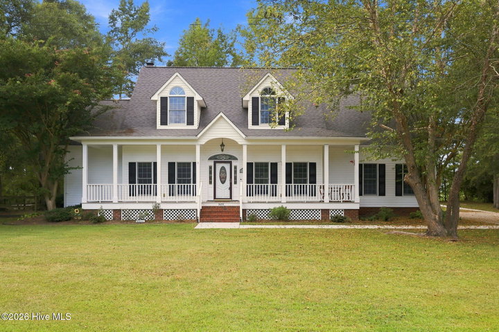 3655 Hillcrest Drive, Farmville, NC 27828